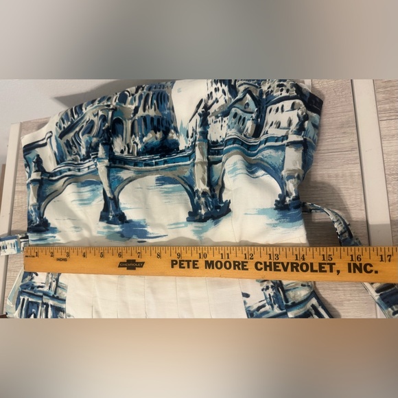 Talbots SCENIC ROME FIT & FLARE DRESS Art To Wear Architecture Preppy Size 4 - Picture 6 of 9